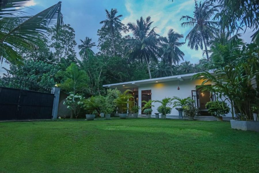 2 Bedroom Villa in Unawatuna – 22160