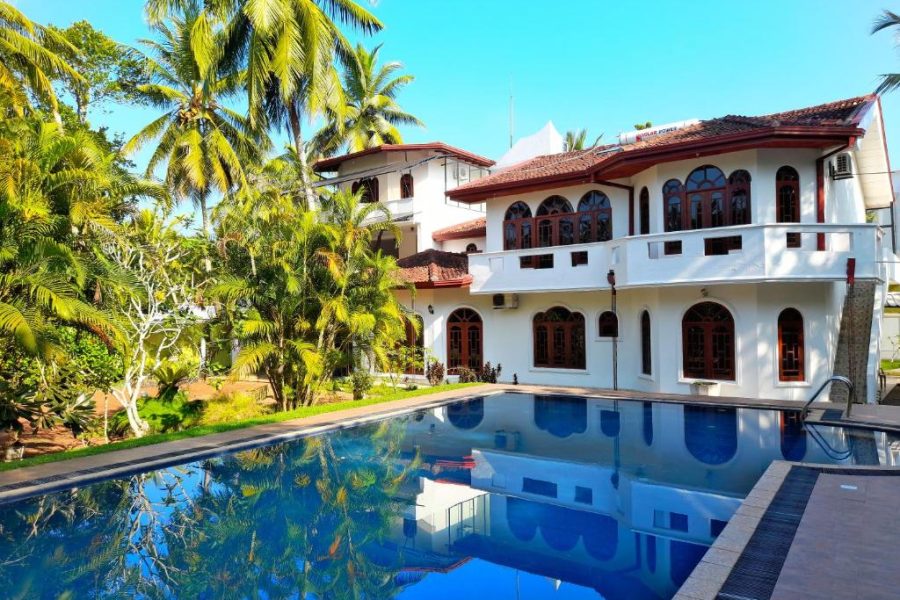 6 Bedroom Villa in Beruwala – 21510
