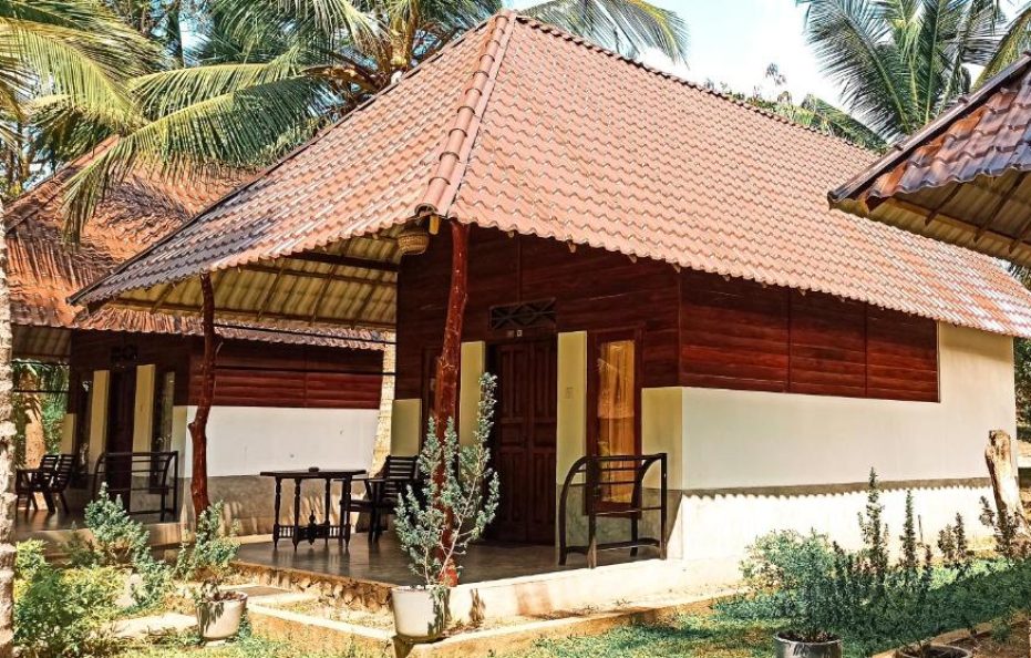 Lagoon Paradise Beach Resort Tangalle