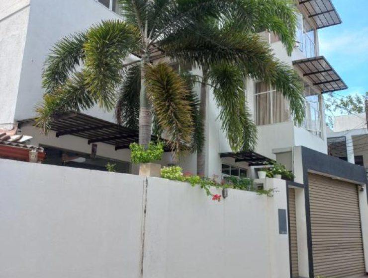 5 Bedroom Villa in Negombo – 25269