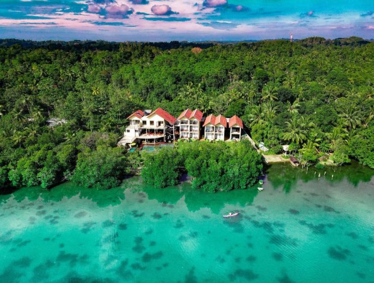 Elegent Lake Front Villa Koggala