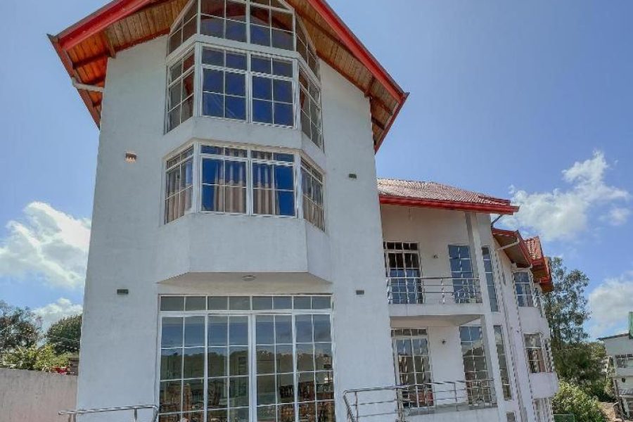 10 Bedroom Villa in Nuwara Eliya – 21702