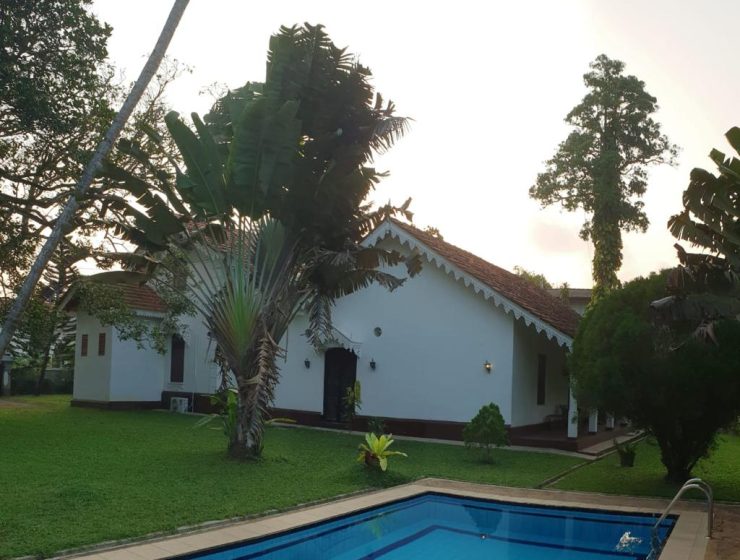 6 Bedroom Villa in Hikkaduwa – 20799