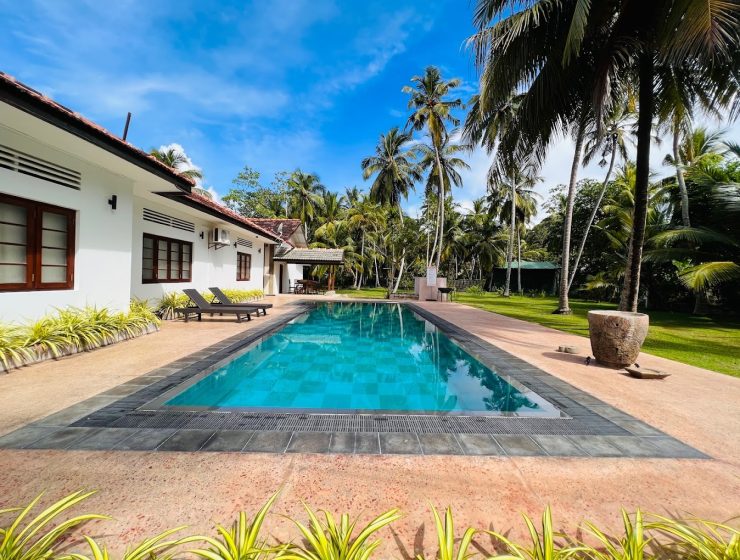 6 Bedroom Villa in Galle – 26572