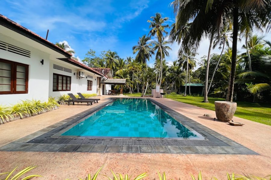 6 Bedroom Villa in Galle – 26572