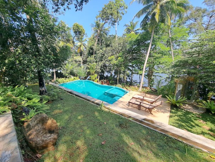8 Bedroom Villa in Hikkaduwa – 26818