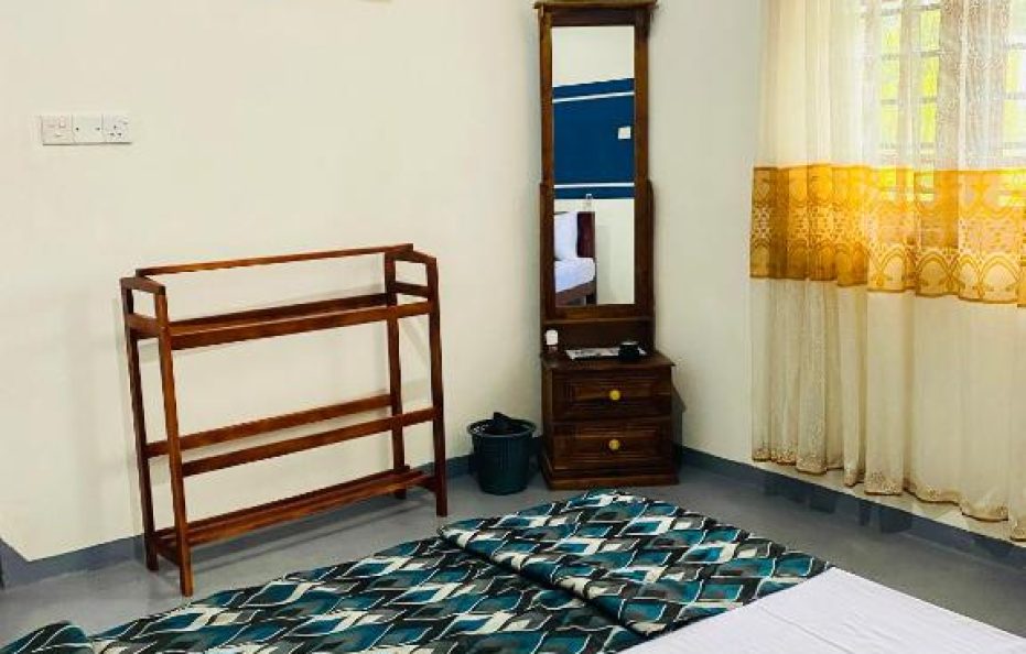 Hotel in Hiriketiya