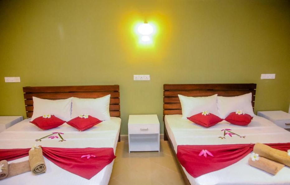11 Bed Rooms Hotel Mirissa
