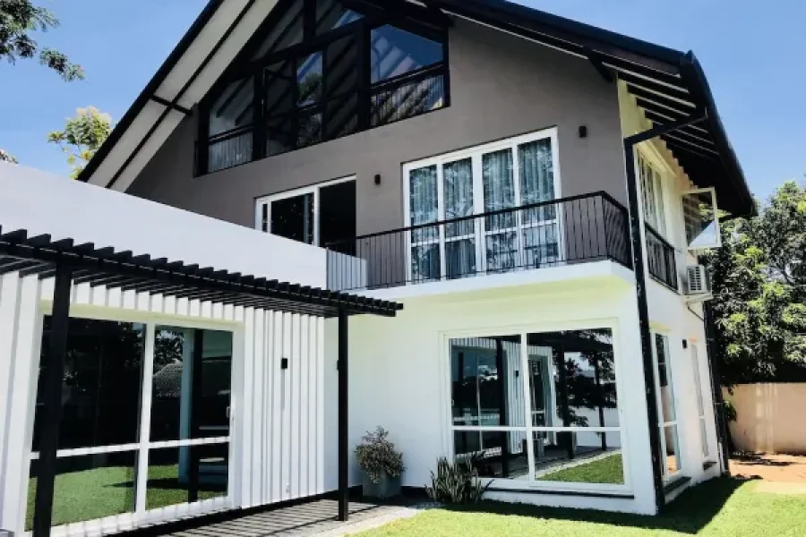 Villa Edgeview, Wattala