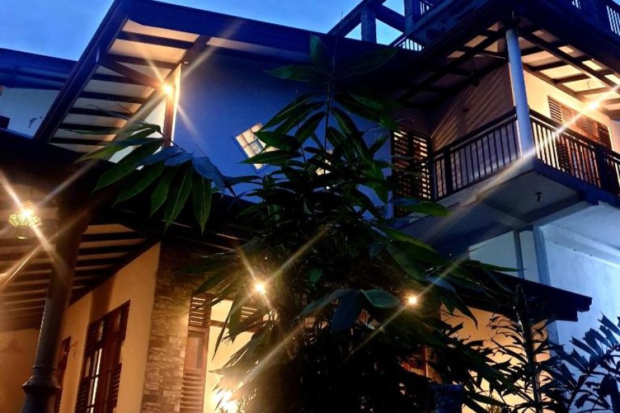 6 Bedroom Villa in Galle – 31554