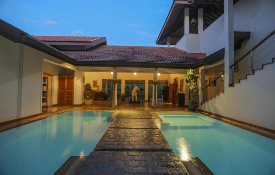 Villa Hundira, Negambo