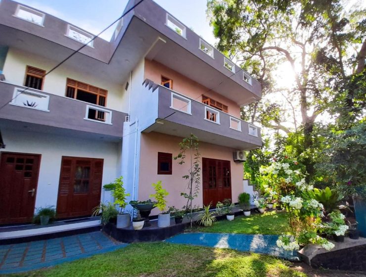 4 Bedroom Villa in Hikkaduwa – 35818