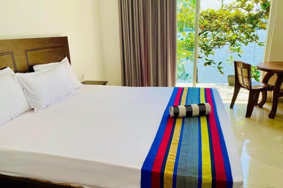 5 Bedroom Villa in Ambalangoda – 36060