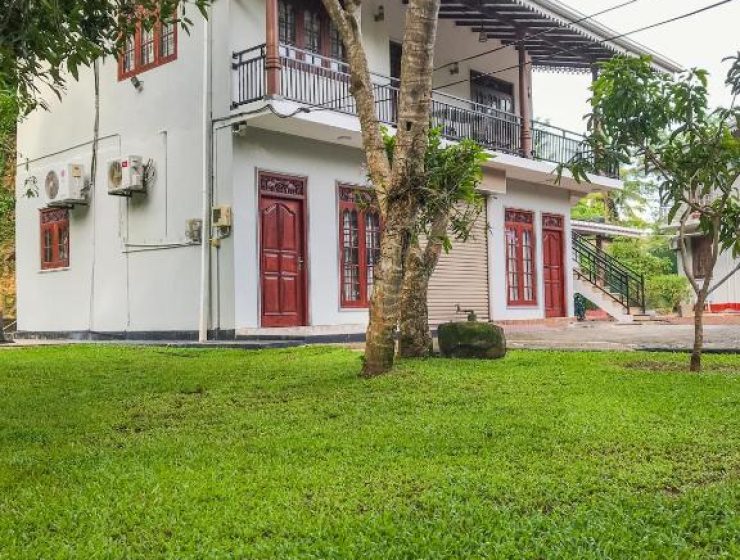 6 Bedroom Villa in Hikkaduwa – 36005
