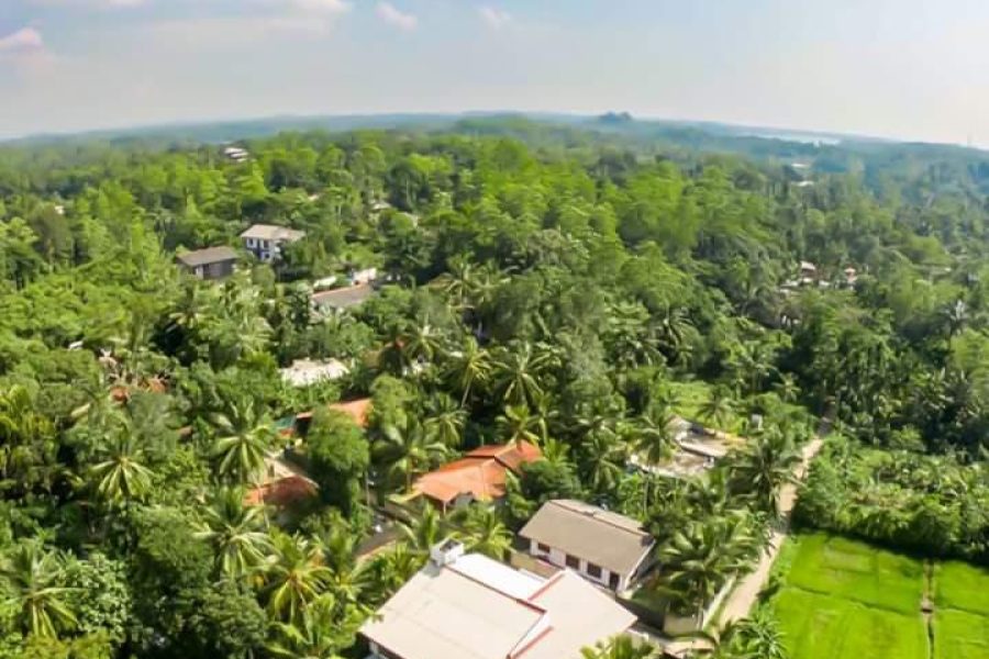 4 Bedroom Villa in Hikkaduwa – 36376