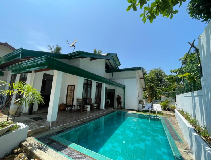 3 Bedroom Villa in Hikkaduwa – 37702